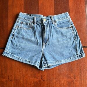 American eagle size 4 denim mom shorts